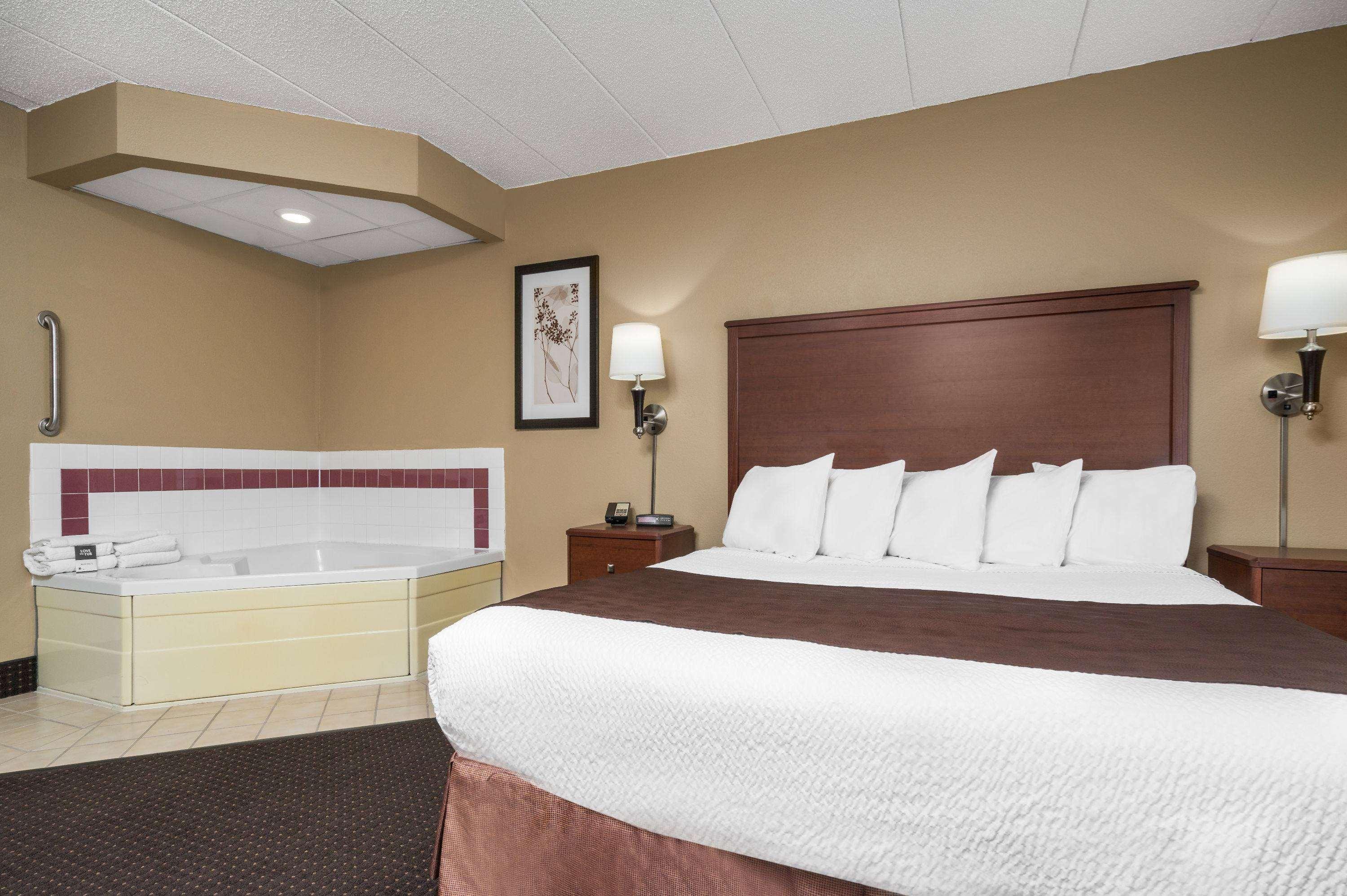 Americinn By Wyndham Lake City Exteriér fotografie