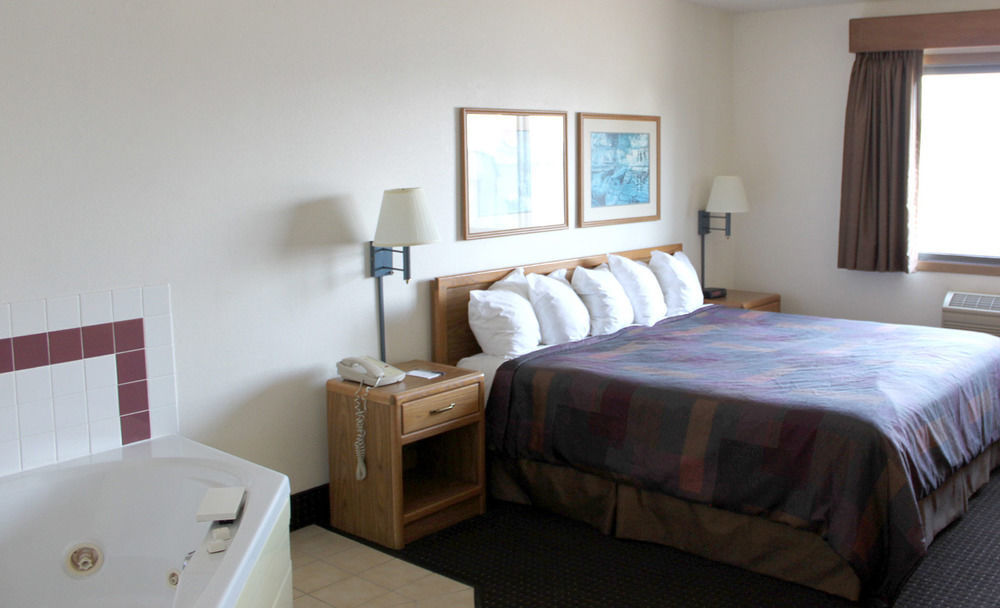 Americinn By Wyndham Lake City Exteriér fotografie
